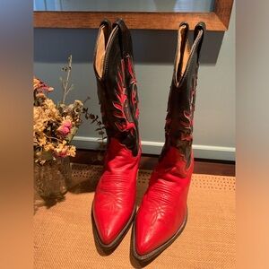 Justin vintage woman cowboy boots size 7